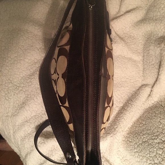 Coach signature tote - Picture 7 of 7